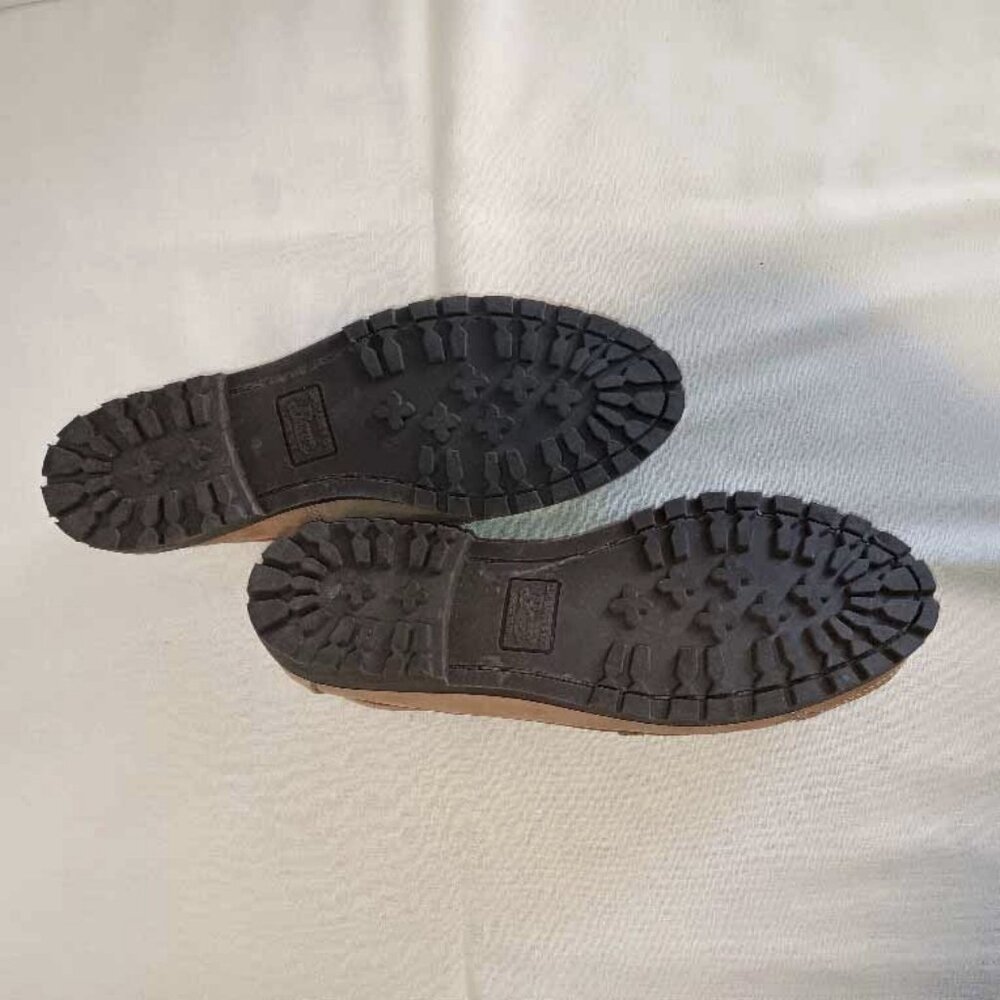 Bass Women's Loafers in Tan - Picture 4 of 9